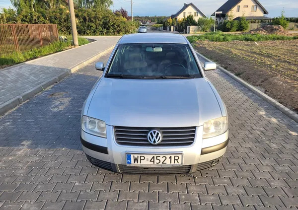 płock Volkswagen Passat cena 7950 przebieg: 165450, rok produkcji 2003 z Płock